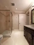 Vancouver Burnaby  Beautiful Villa 44 - Airport Shuttle