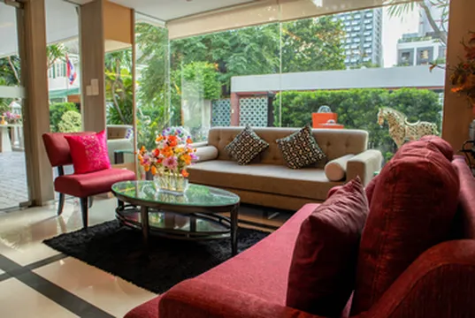 รูปภาพของShine Sukhumvit 33 Aparthotel Phrompong