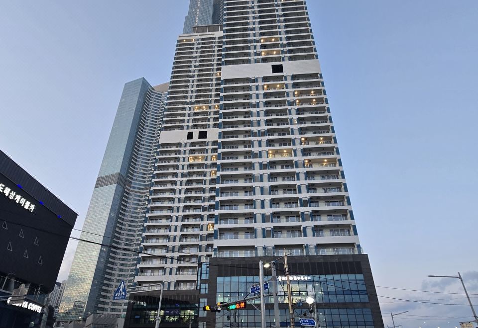 5. 더 퍼스트 오션..