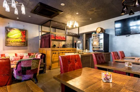 Hotel MATERIAL Отели рядом с достопримечательностью «Hosenin»