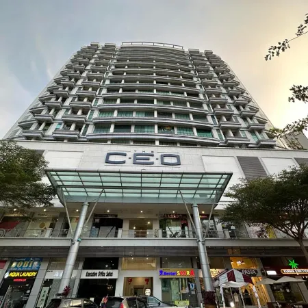 The CEO Suite7 by Homey Planet