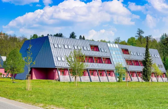 貝拉里亞度假村酒店