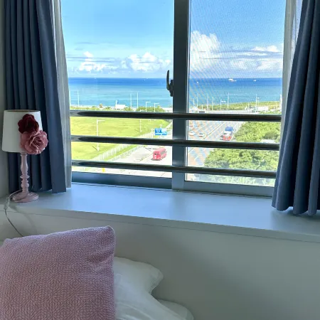 SunSea Okinawa Stunning Ocean View 2BR Sleeps 6 20 min from Airport 3 min to Shopping Mall