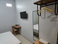 KEMARI Guesthouse Syariah - parcheggio