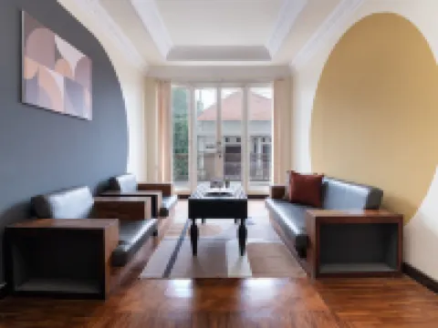 Cove Zeidan House Hotels in Sedati