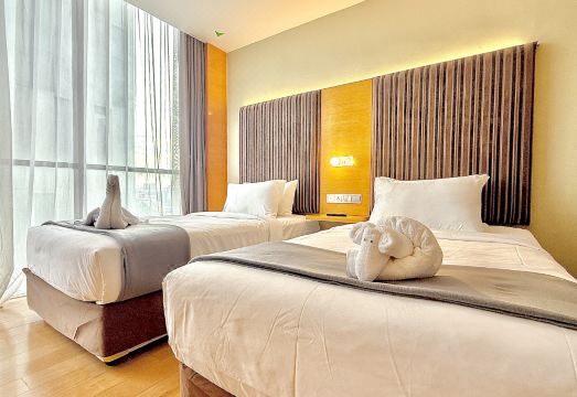 NuEmpire Subang Suite