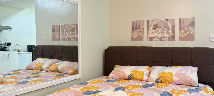 Suite Escape Hotels in Bulacan Province