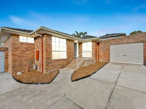 Peaceful Mount Waverley Stay for Families