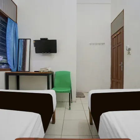 Hotel O near RS Harapan Bunda formerly Quanza Inn
