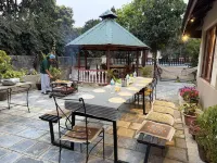 Jungle Safari Resort - Parvekkeita