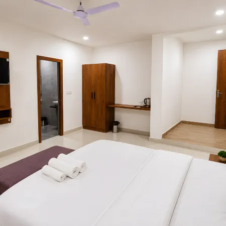 ZenithSuites - Vrindavan