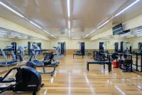 Luxury Beachfront Apt with Private Garden & Pool - Phòng Gym