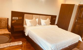 Surya Lake View Retreat