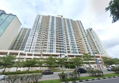 Family Suite KSL Daya | 3B3B Hotels near Sky Gardens Residences