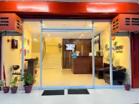 Cris Inn - Bayugan  호텔