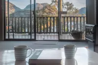 Cove Beach Apartment 2