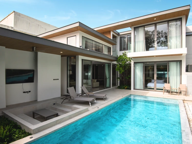 รูปภาพของมีลา : วิลล่าหรู 3 ห้องนอน สระว่ายน้ำส่วนตัวขนาด 4x10 เมตร!