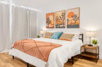 Palm Desert Suites Hotels in Palm Desert