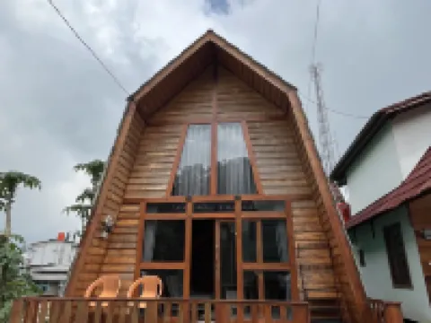 Villa Ira Dieng Hotels in Banjarnegara