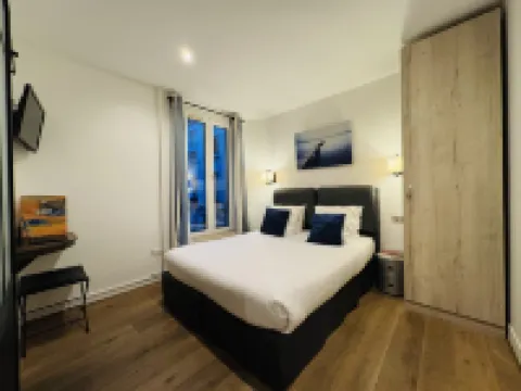 โรงแรมอามิรัล