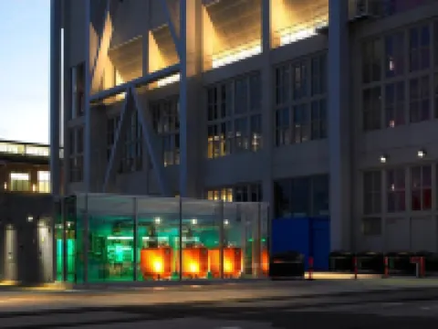 Greenbrook Homes - Big Family Home 4-7PPL