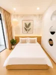 Summer Apartment Hotel- walk 10 minute to Airport