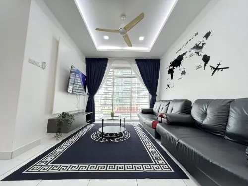 Bandar Saujana Putra Skypark Residence Pool View 8PAX Netflix by BeeStay - 公寓
