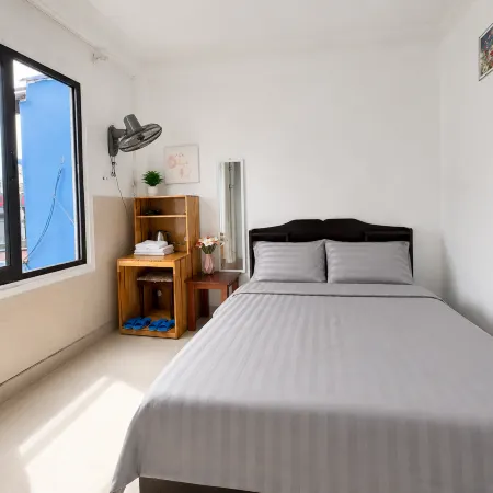 Thiên Ngân Hostel