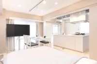 11-min Walk to Kawasaki Sta | 55㎡ | Sleeps 5 | Spacious Kitchen | Easy Access to Haneda | 804 - Condos