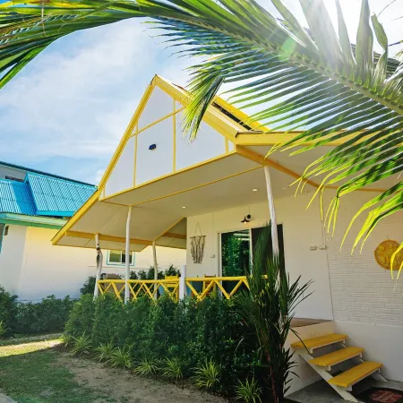 Beachside Villa with Sunset