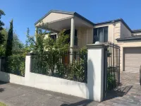 room with balcony - Pensionaatit