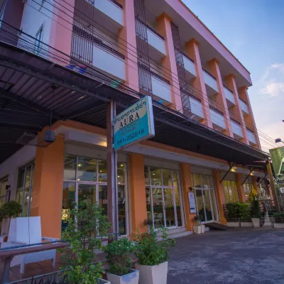 Aura Residence Hotels near Phonsavanh Temple