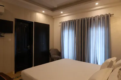 FabHotel the Heritage Отели в г. Калкаджи