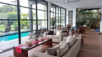 Mirissa Beach Villa