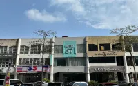 Hotel 57