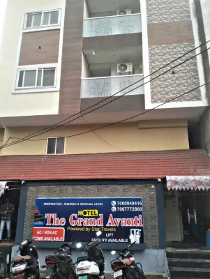 Hotel The Grand Avanti