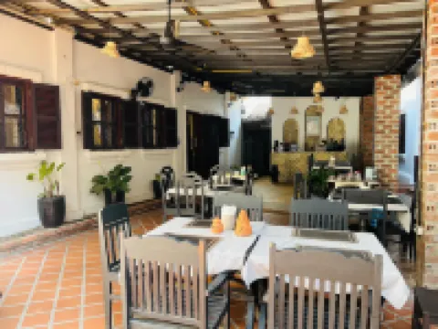 老撾之家酒店 鄰近琅勃拉邦王宮的酒店