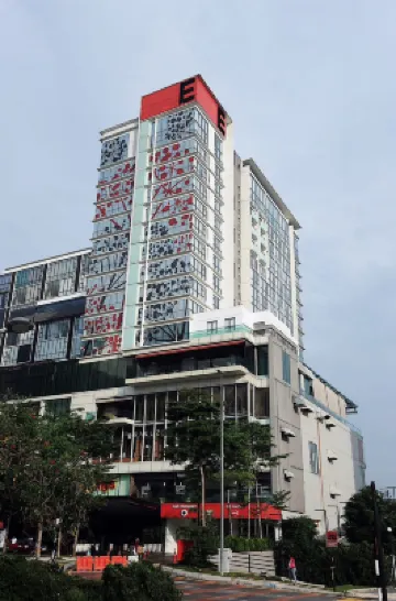 NuEmpire Subang Suite - Empire Hotel