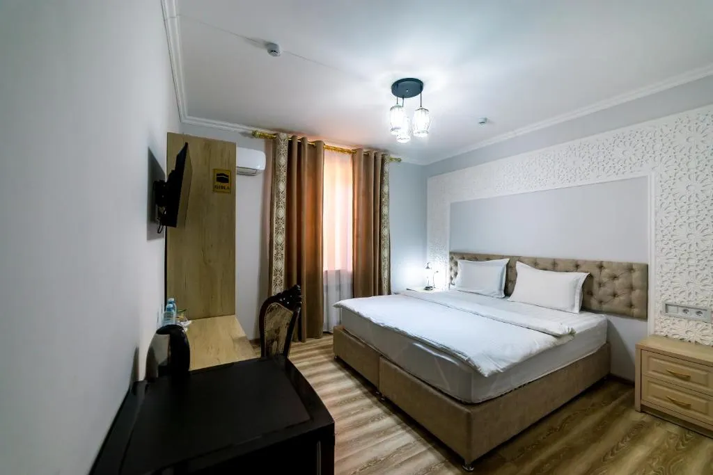 Khans Palace Zimmer Photos