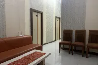 Hotel O Pondok Hitung Near GOR Kalegowa