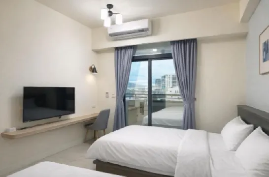 Nomad Clearlight 위리역 (기차) 주변 호텔