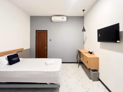 Urbanview Syariah Jackson Living near Stasiun Malang