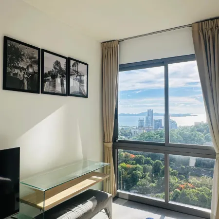 Unixx south pattaya - Sea view Studio modern cosy