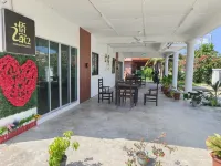 HUAQIAOHOMESTAY2 NEAR THE DOCK,BANKS,RESTAURANTS,AND WUPERMARKETS - Виллы
