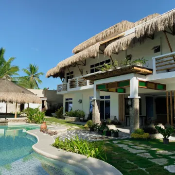 Avila's Horizon Dive Resort Santander