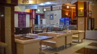瓦里斯酒店(Al-Warith Hotel) - 4星級