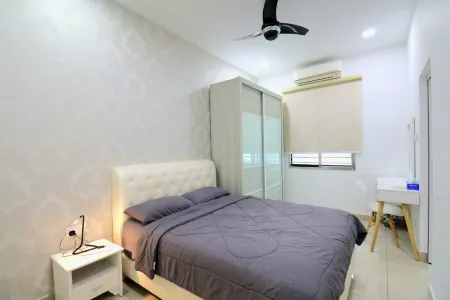 D' Garden Luxury Homestay Batu Pahat Отели рядом с достопримечательностью «Pantai Minyak Beku (Frozen Oil village)»