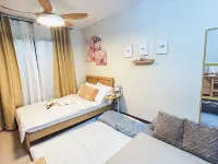 City View Condominium with pool&balcony Near Mactan Airport Hotels near SAEKYUNG VILLAGE 1