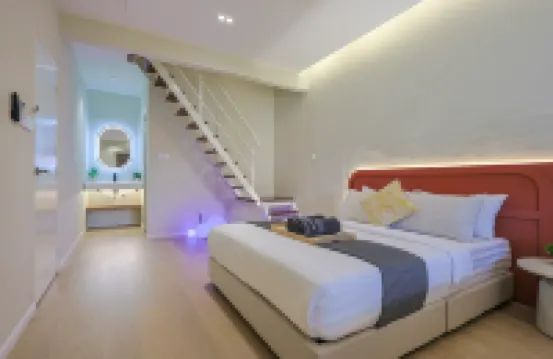 Jonker Street Swimming Pool with Karaoke Villa - Not Only Stay