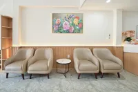 Crowne Cafe 2 - Ky Con
